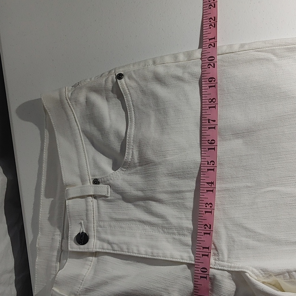 LL Bean Jeans - Picture 6 of 9
